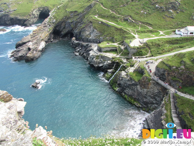 SX07138 Tintagel Haven from Tintagel Castle